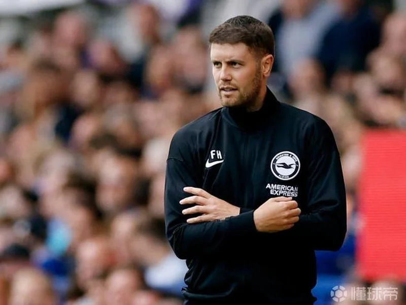 许尔策勒:没人注意到,阿森纳领先时有时花1分多钟才罚角球